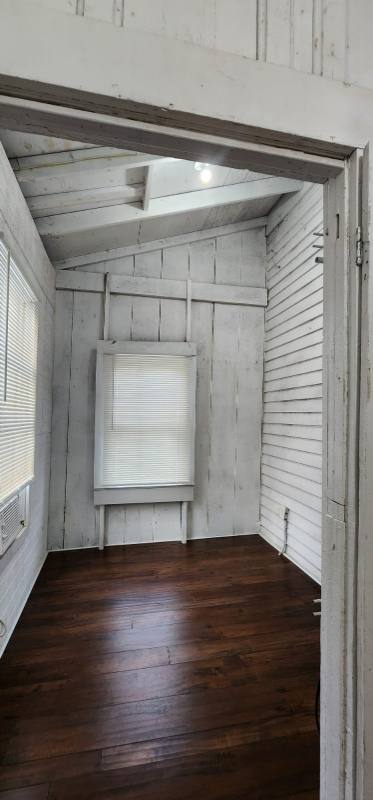 Apartment for rent at 605 4th St, Orange, TX 77630