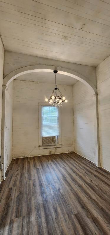 Apartment for rent at 605 4th St, Orange, TX 77630