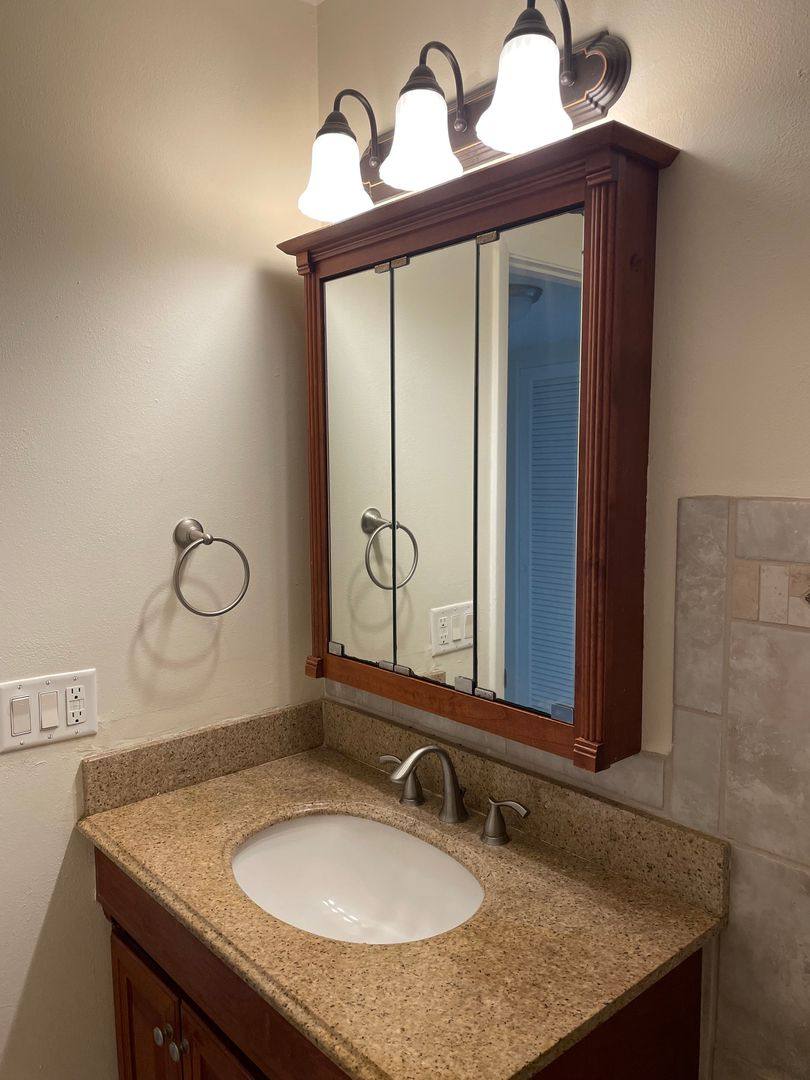 Condo for rent at 525 S Conway Rd, Orlando, FL 32807
