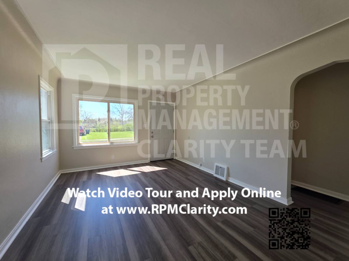 House for rent at 1718 Giant St, Toledo, OH 43613