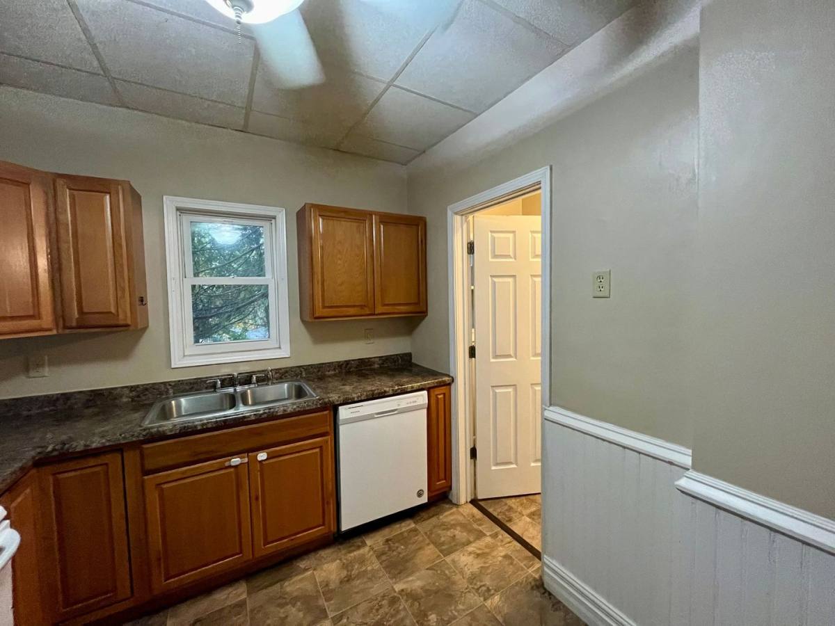 House for rent at 1112 Jefferson St, Wausau, WI 54403