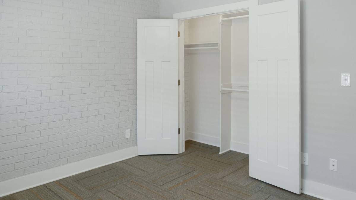 Apartment for rent at 300 W Pleasure Ave, Searcy, AR 72143