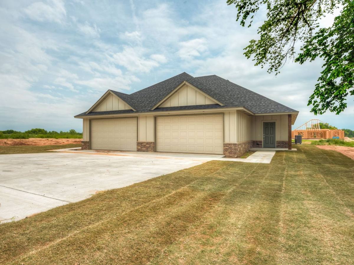 Apartment for rent at 3360 Cemetery Rd, Noble, OK 73068