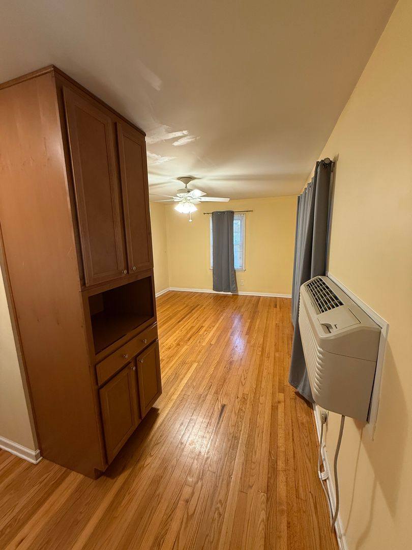 House for rent at 206 Andrews Lane, Chapel Hill, NC 27516