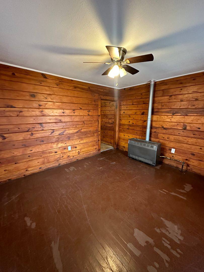 Apartment for rent at 703-705 Sheldon St, Clovis, NM 88101