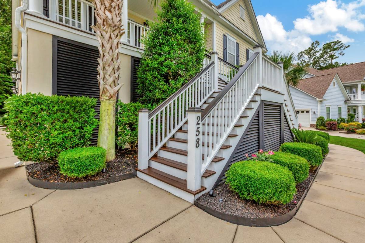 House for rent at 258 Silver Cypress Circle, Summerville, SC 29485