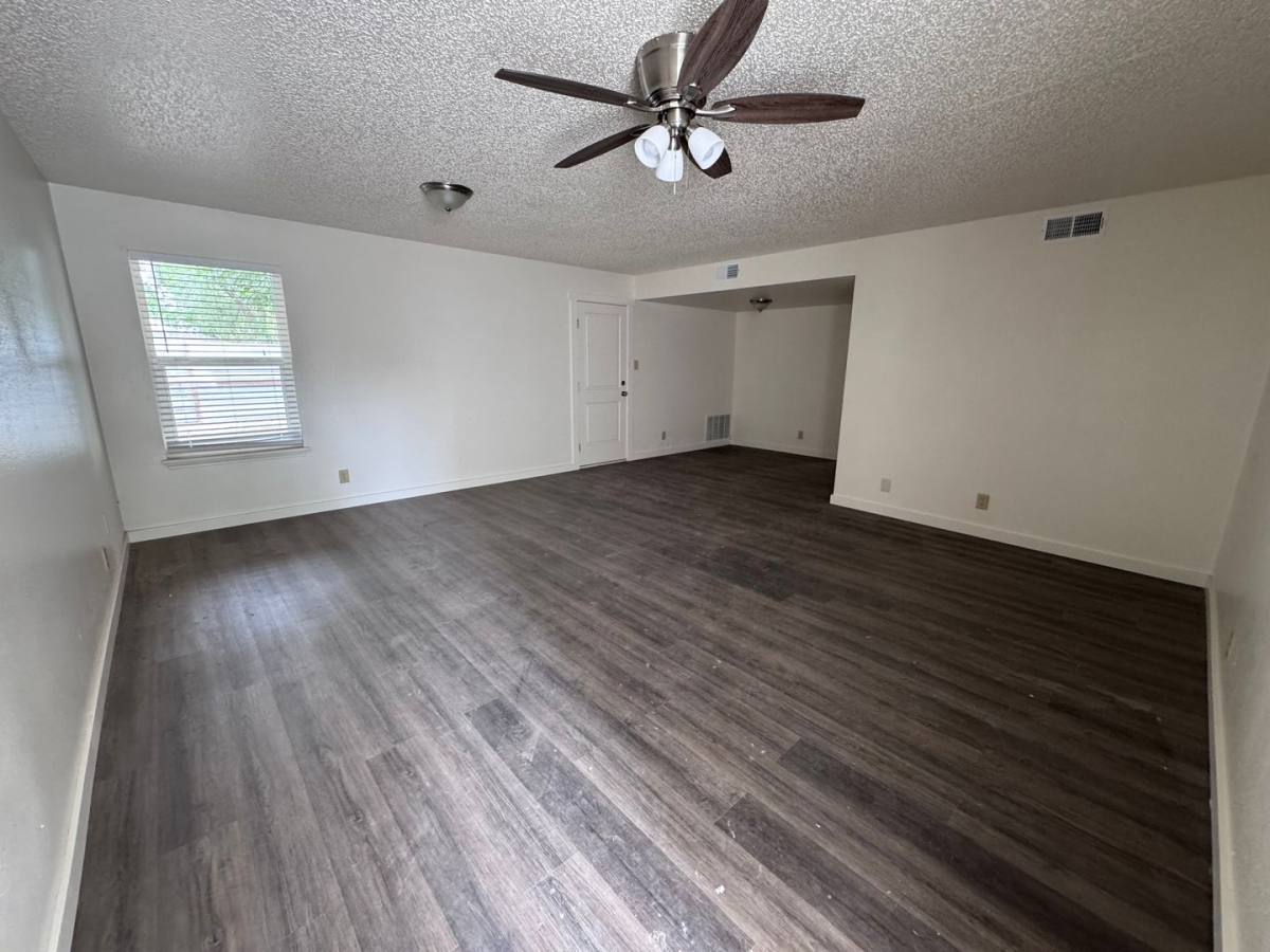 Apartment for rent at 407 W Tilden, Roswell, NM 88203