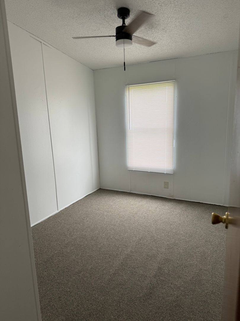 Apartment for rent at 1891 N Main St, Searcy, AR 72143