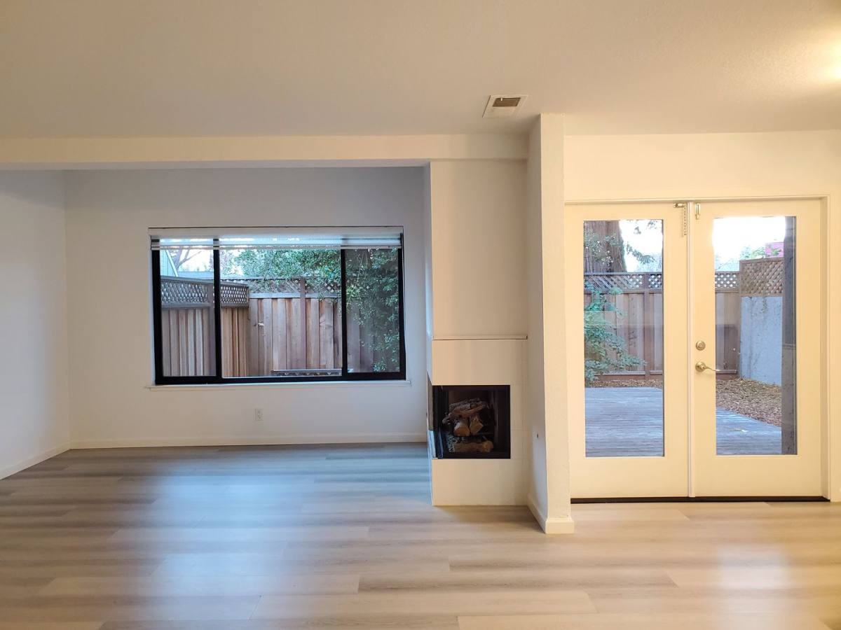 Townhouse for rent at 1001 Villa Maria Court, San Jose, CA 95125