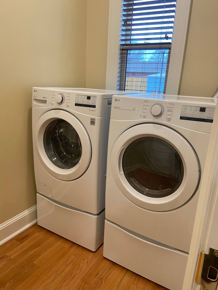 Apartment for rent at 318 W 6th St, Erie, PA 16507