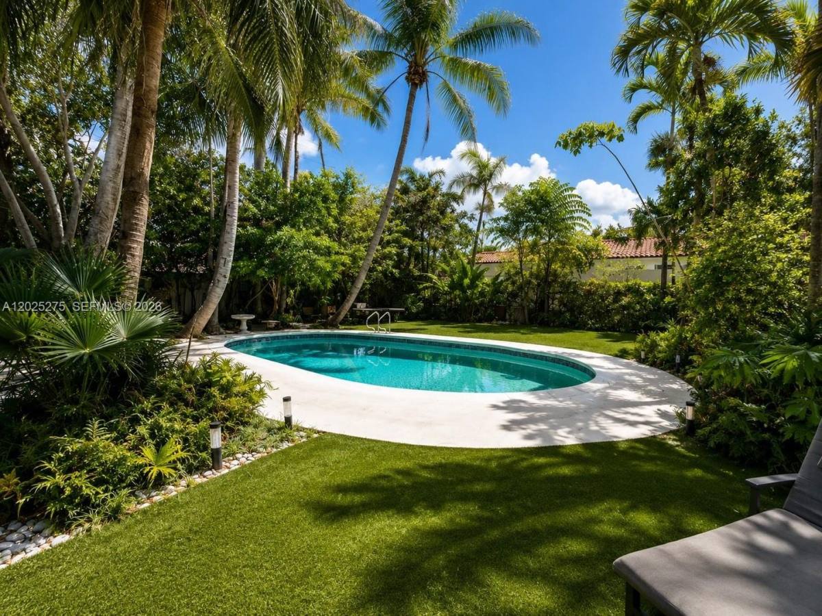 House for rent at 1329 Tyler St, Hollywood, FL 33019