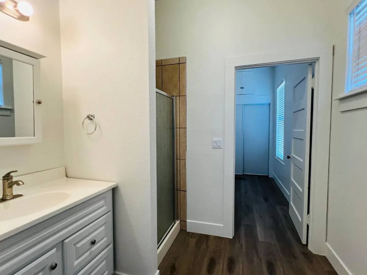 House for rent at 612 16th St, Modesto, CA 95354