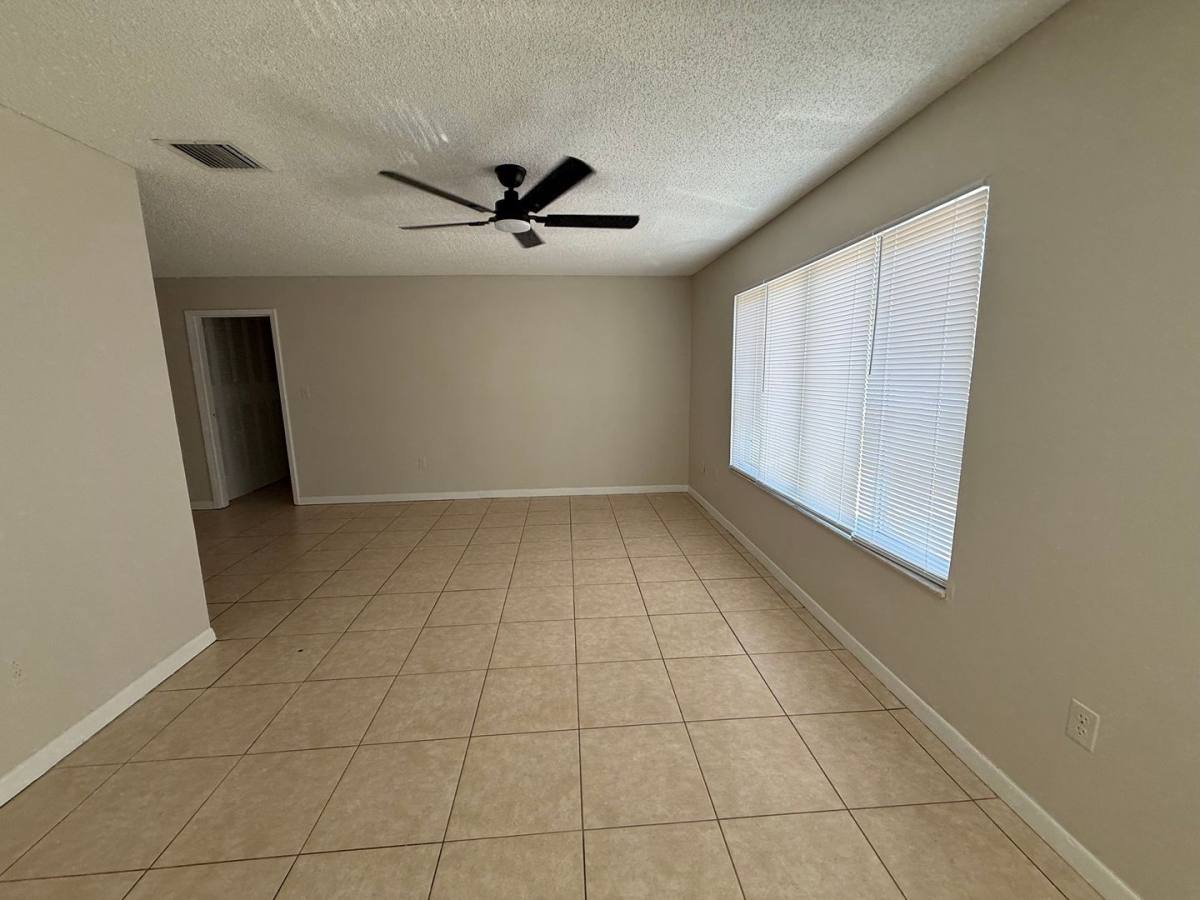 Condo for rent at 1001 Spring Meadow, Kissimmee, FL 34741