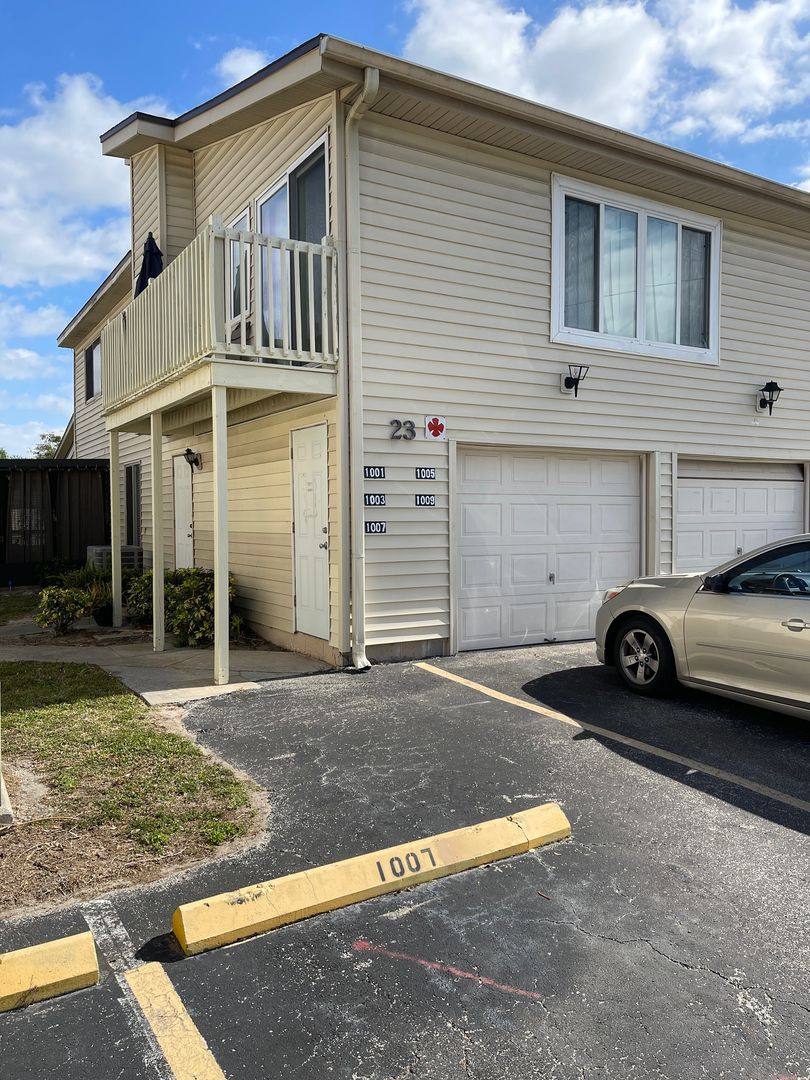 Condo for rent at 1001 Spring Meadow, Kissimmee, FL 34741