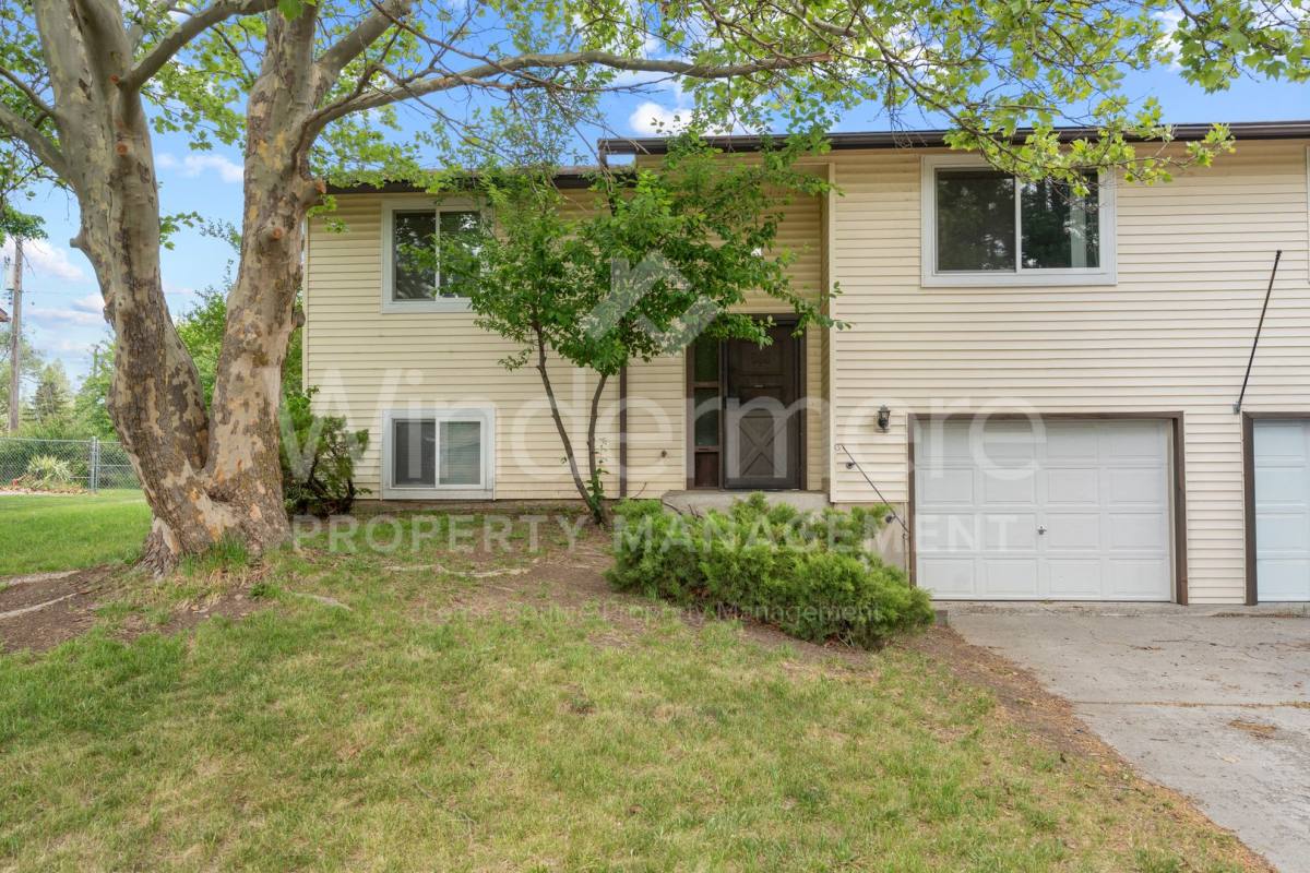 Apartment for rent at 2121 S Herald St, Spokane, WA 99206