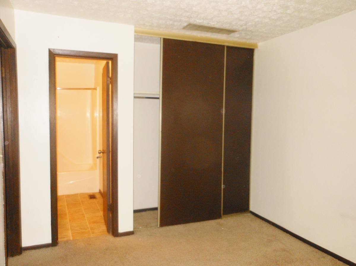 Apartment for rent at 809 Patty, Maryville, IL 62062