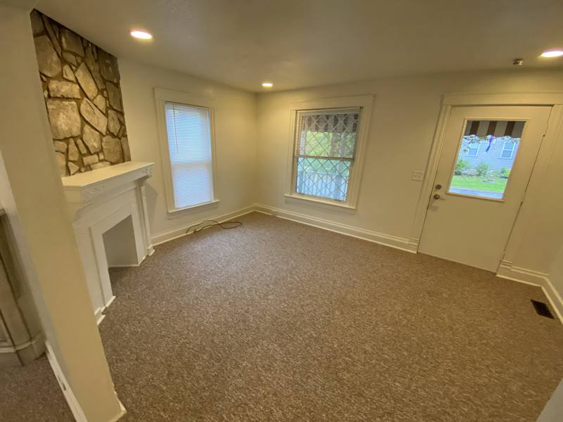 House for rent at 202 11th St, Franklin, PA 16323