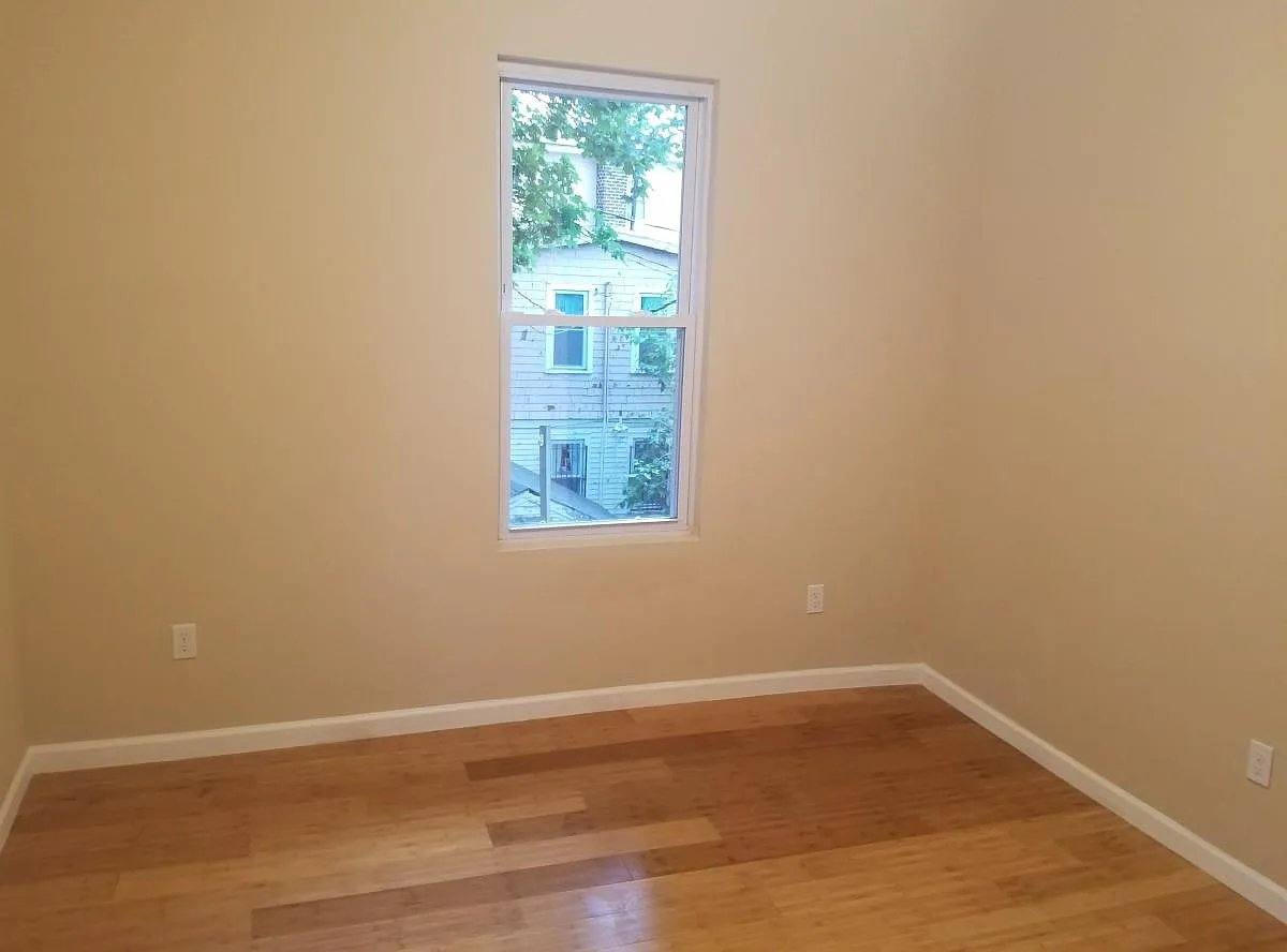 Apartment for rent at 192 Scheerer Ave #2, Newark, NJ 07112