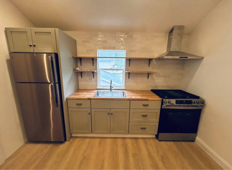 Apartment for rent at 92 5th Ave NW #3, Waverly, IA 50677