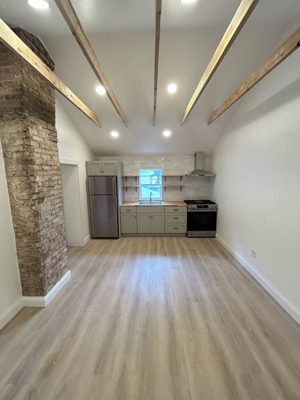 Apartment for rent at 92 5th Ave NW #3, Waverly, IA 50677