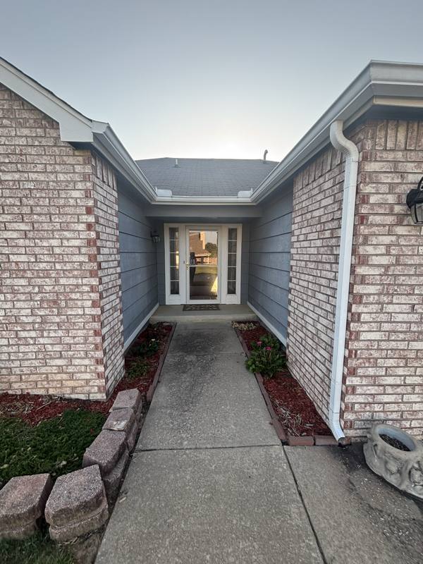 House for rent at 3220 N 3rd Place, Broken Arrow, OK 74012
