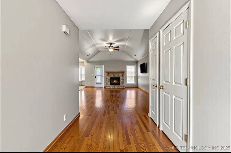 House for rent at 3220 N 3rd Place, Broken Arrow, OK 74012