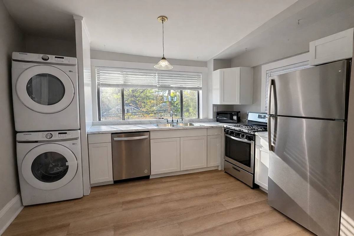 Apartment for rent at 747 Barnett St #3, Atlanta, GA 30306