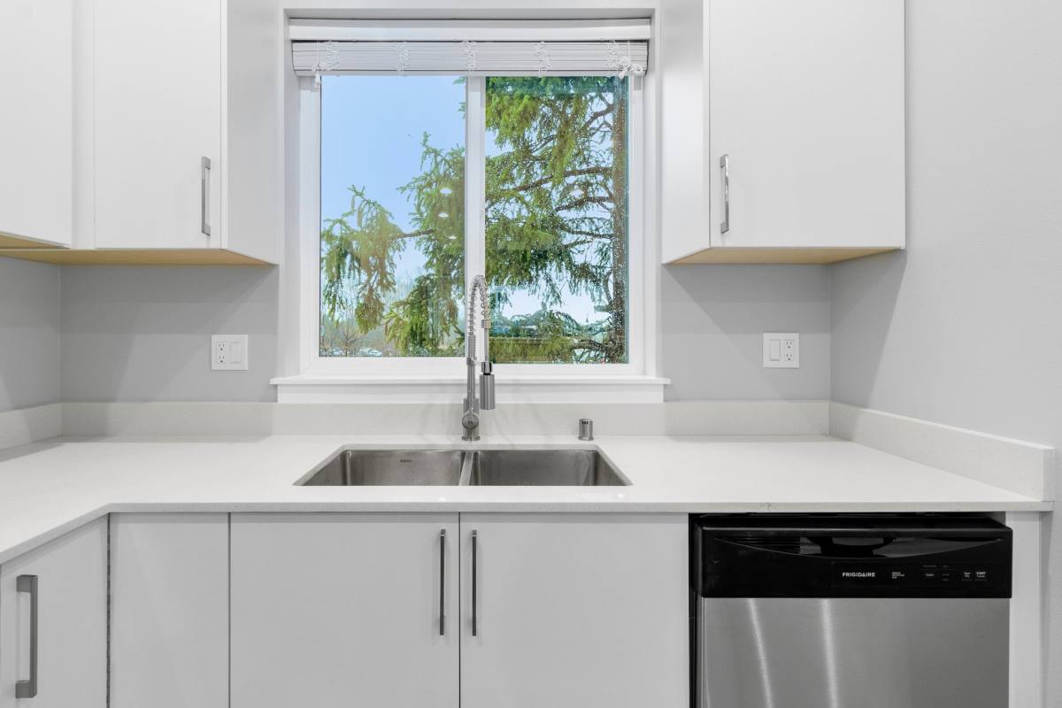 Townhouse for rent at 5724 Sterling Ave #106, Ferndale, WA 98248
