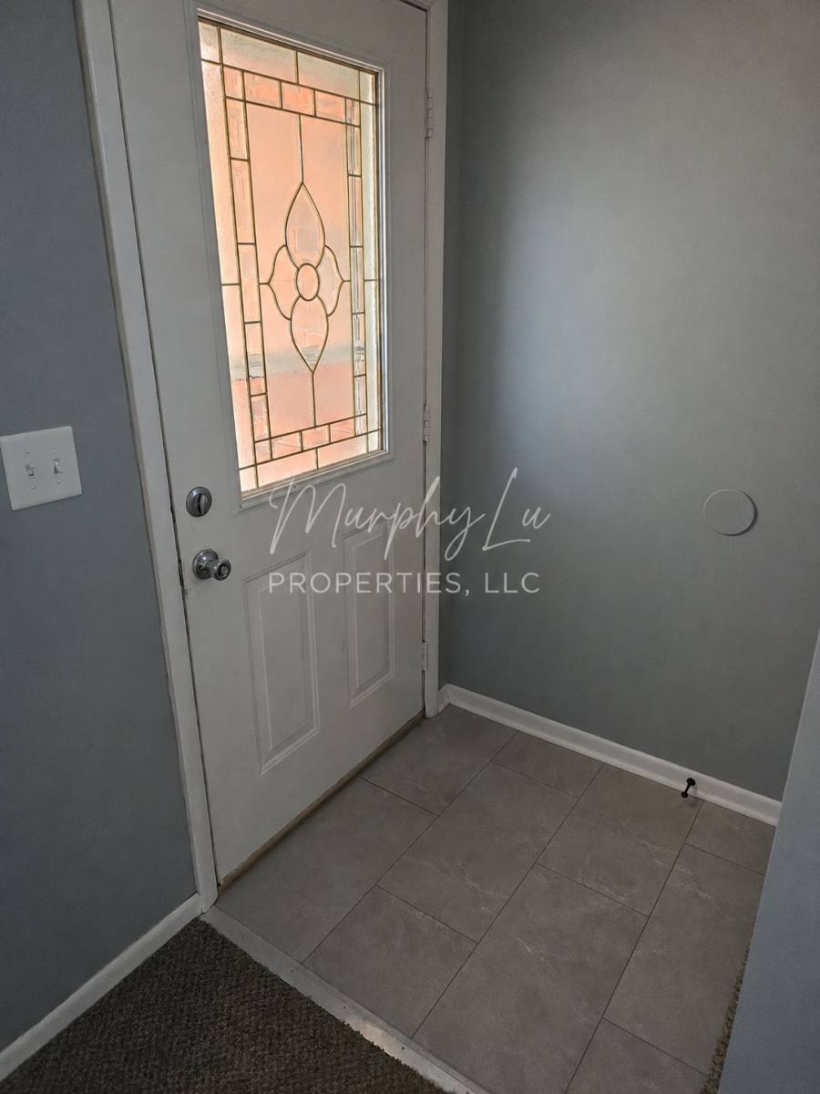Apartment for rent at 1601 Tamara Dr, Saint Joseph, MO 64506