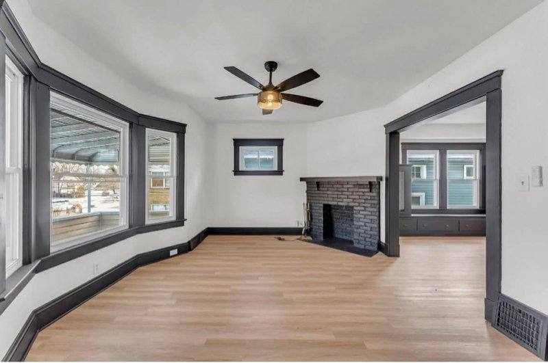 Apartment for rent at 246 E 156th St #1 40, Cleveland, OH 44110