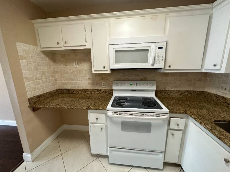Condo for rent at 5961 N Falls Circle Dr #309, Fort Lauderdale, FL 33319
