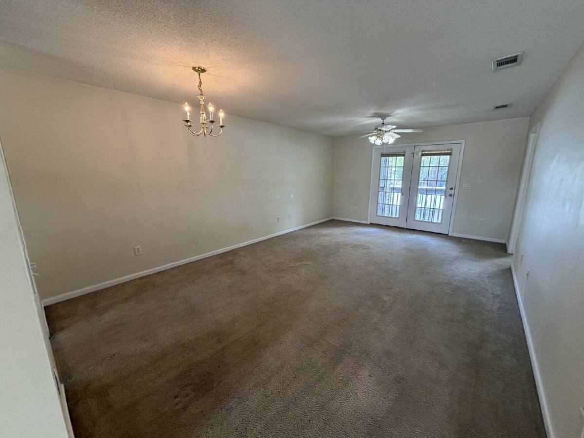 Apartment for rent at 101 Hall St, Hinesville, GA 31313