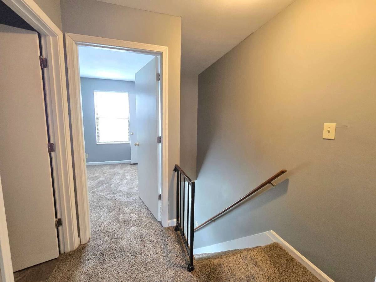 Townhouse for rent at 355-3 Peabody Dr, Clarksville, TN 37042