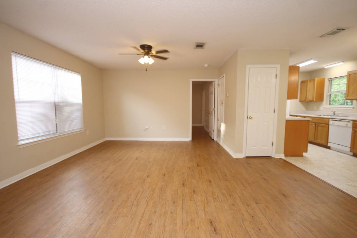 House for rent at 2289 Wyatt St, Pensacola, FL 32514