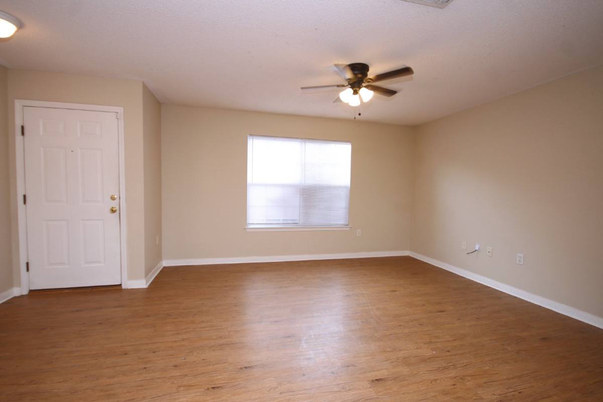 House for rent at 2289 Wyatt St, Pensacola, FL 32514