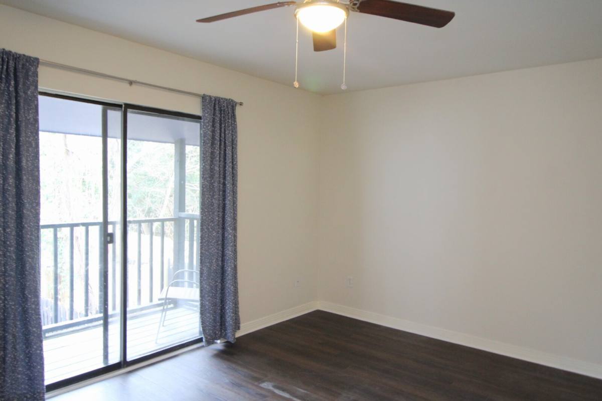 Townhouse for rent at 316 Teakwood Circle, Pensacola, FL 32506