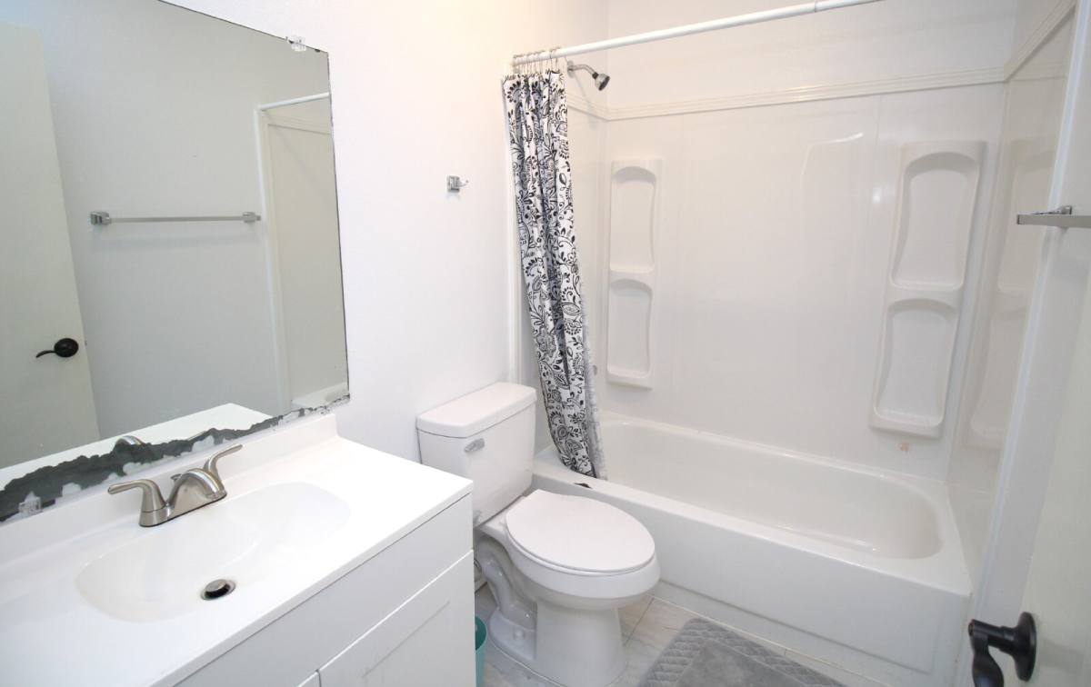 Townhouse for rent at 316 Teakwood Circle, Pensacola, FL 32506
