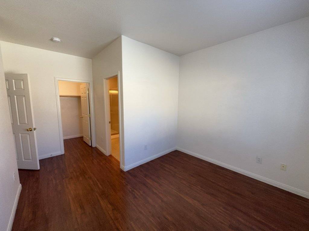 Apartment for rent at 4915 E Russell Rd #180 Bldg 6, Las Vegas, NV 89120