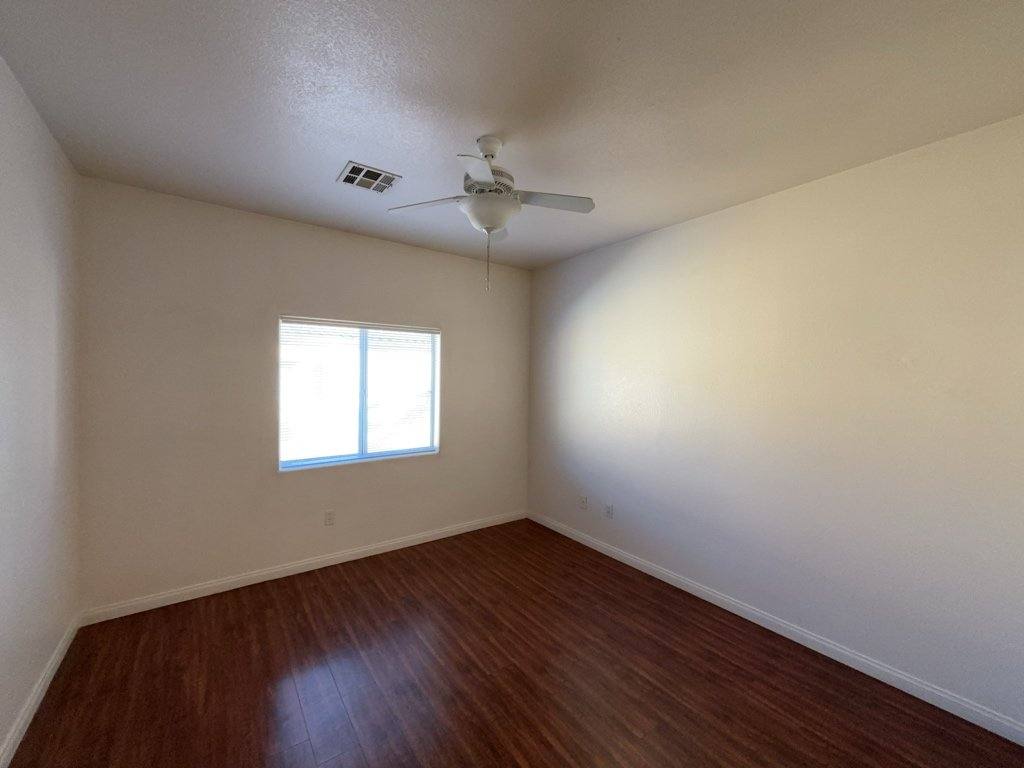 Apartment for rent at 4915 E Russell Rd #180 Bldg 6, Las Vegas, NV 89120