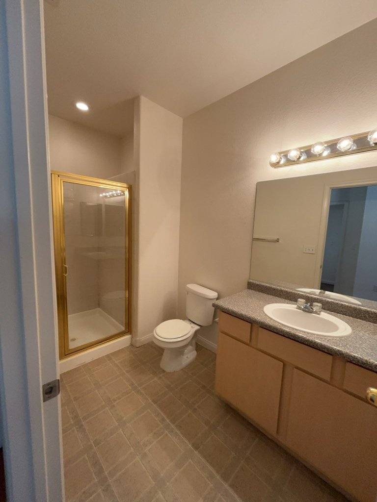 Apartment for rent at 4915 E Russell Rd #180 Bldg 6, Las Vegas, NV 89120