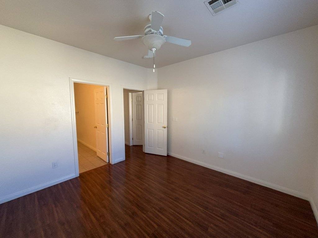 Apartment for rent at 4915 E Russell Rd #180 Bldg 6, Las Vegas, NV 89120