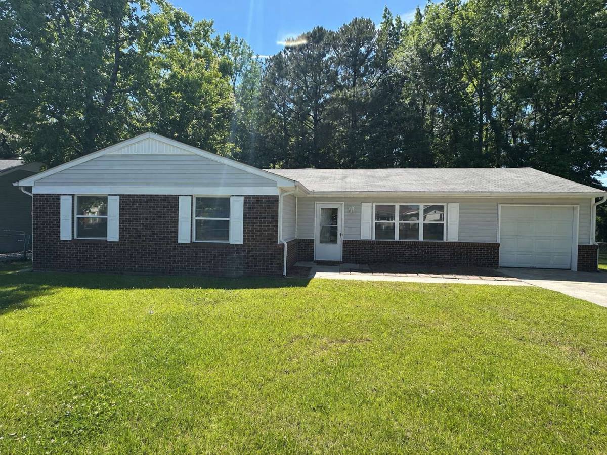 House for rent at 502 Thyme Court, Jacksonville, NC 28540