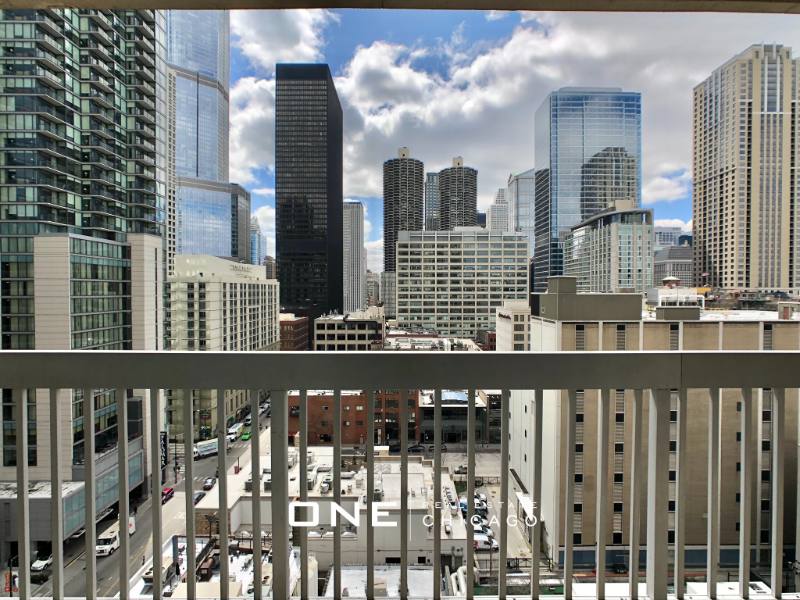 Apartment for rent at 525 N State 2, Chicago, IL 60654