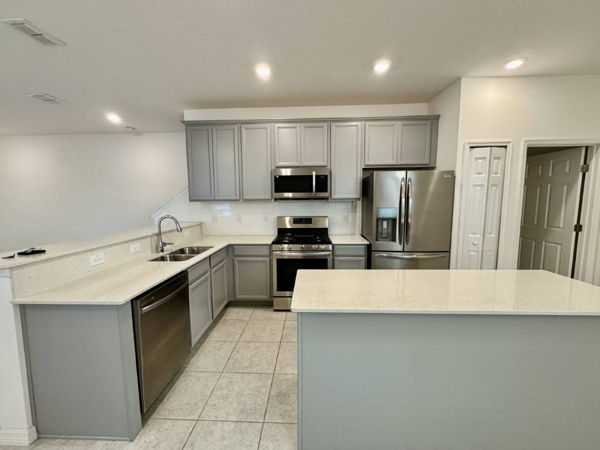 House for rent at 5748 Spotted Harrier Way, Lithia, FL 33547