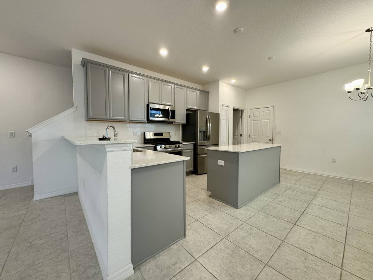 House for rent at 5748 Spotted Harrier Way, Lithia, FL 33547