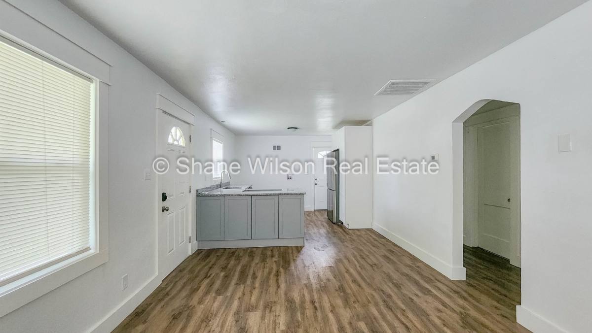 House for rent at 700 N Moore Rd, Chattanooga, TN 37411