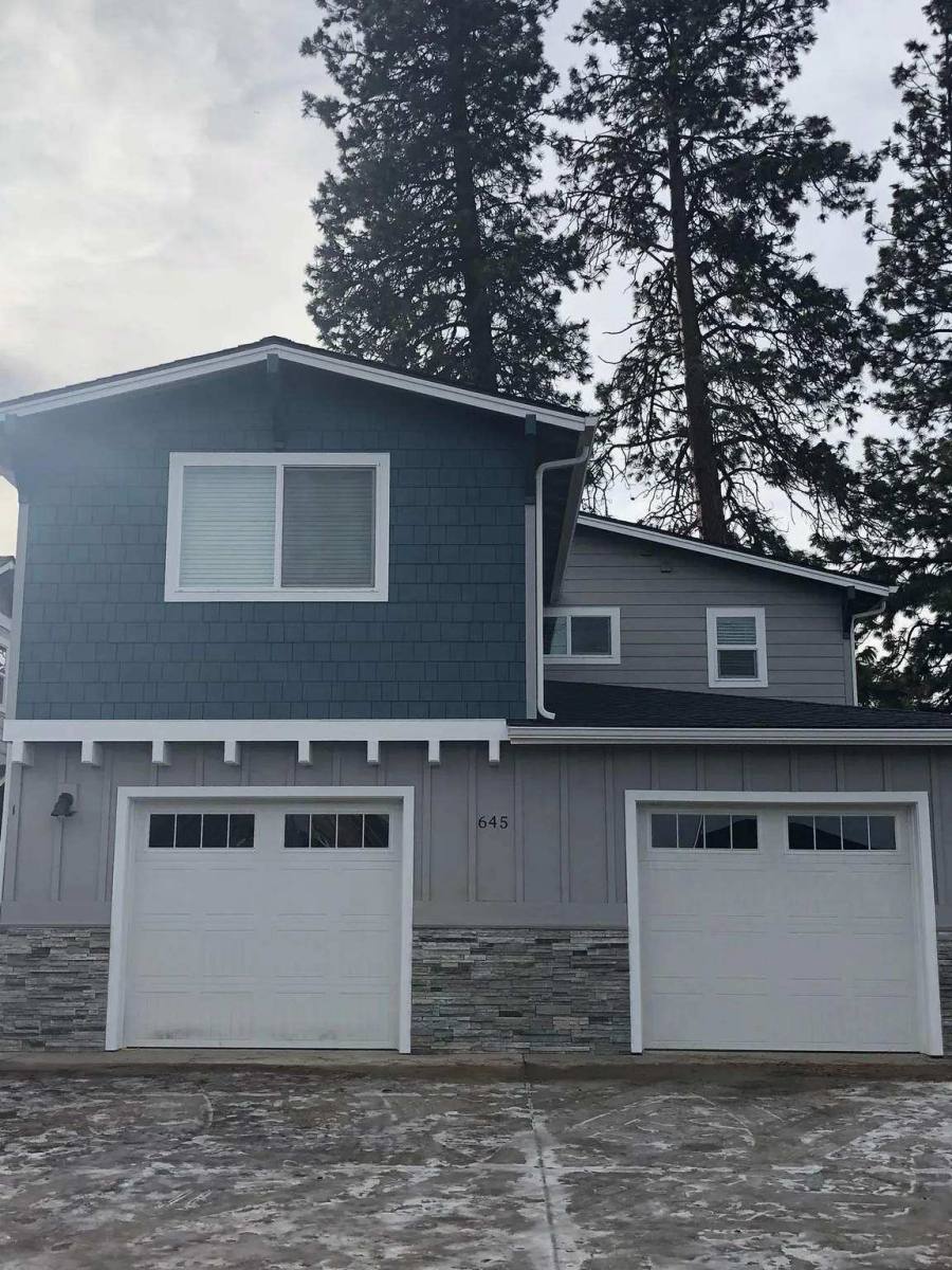 Townhouse for rent at 645 SE Reed Market Rd #B, Bend, OR 97702