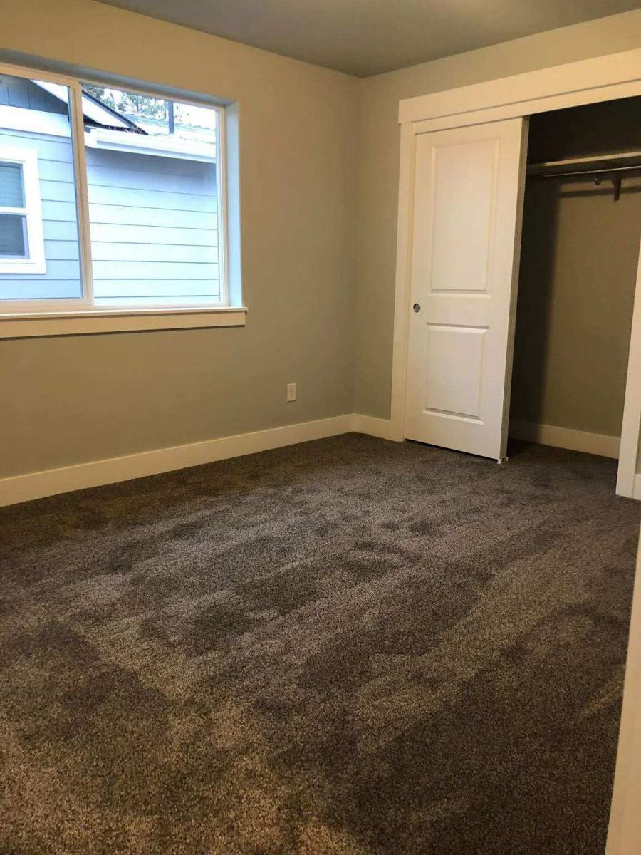 Townhouse for rent at 645 SE Reed Market Rd #B, Bend, OR 97702