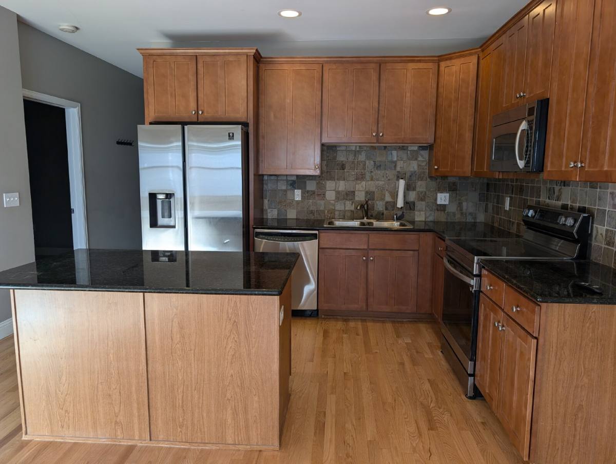 Condo for rent at 1950 N Logan St #914, Denver, CO 80203
