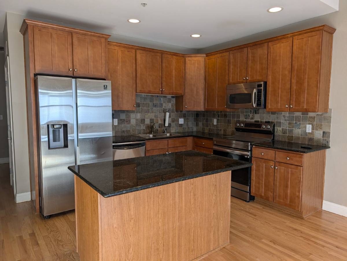 Condo for rent at 1950 N Logan St #914, Denver, CO 80203